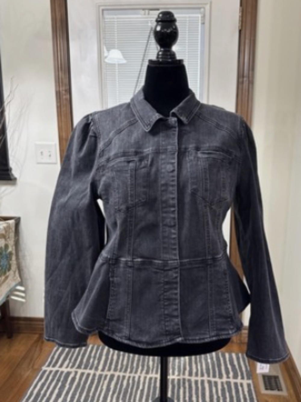 Tribal Brand Women’s Black Denim Jacket Size L Snap Front